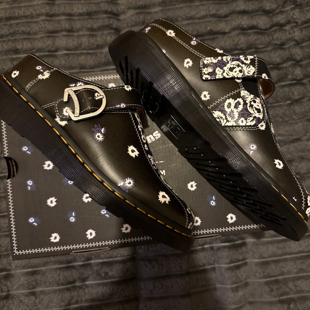 Dr Martens Nomarhythm collab Isham UK 7, NIB, hard to find - Picture 2 of 6
